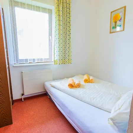 Апартаменти Huberhof 6 By Alpenidyll