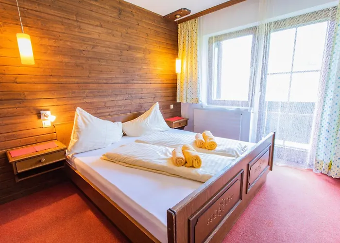 Huberhof 6 By Alpenidyll * Schladming